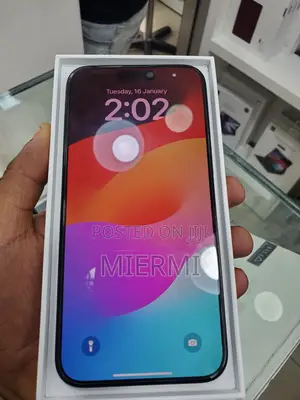 New Apple iPhone 15 Pro Max 256 GB Black