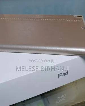 New Apple iPad 10.2 (2019) 128 GB Silver