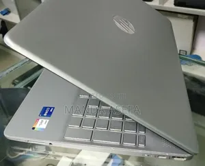 New Laptop HP Stream Notebook 8GB Intel Core I7 SSD 512GB
