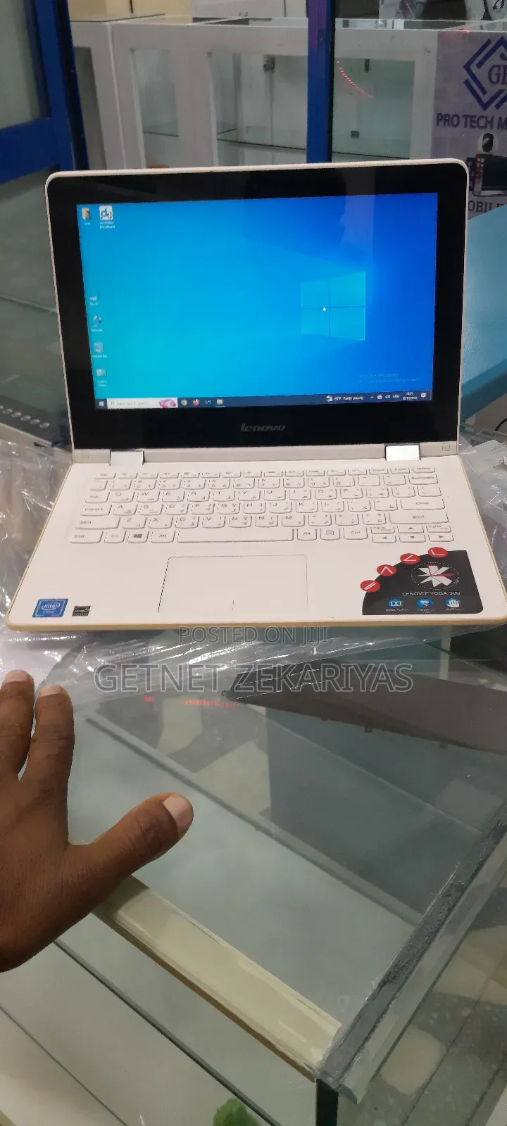 New Laptop Lenovo Yoga 330 4GB Intel Core 2 Quad HDD 320GB