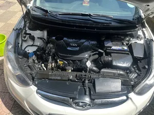 Hyundai Avante 2013 White