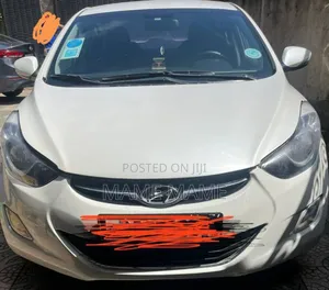 Hyundai Avante 2013 White