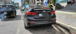 Hyundai Avante 2017 Black