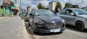 Hyundai Avante 2017 Black