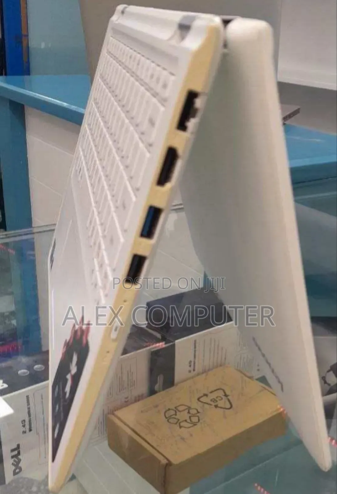 New Laptop Lenovo Yoga 260 4GB Intel Core 2 Quad HDD 320GB