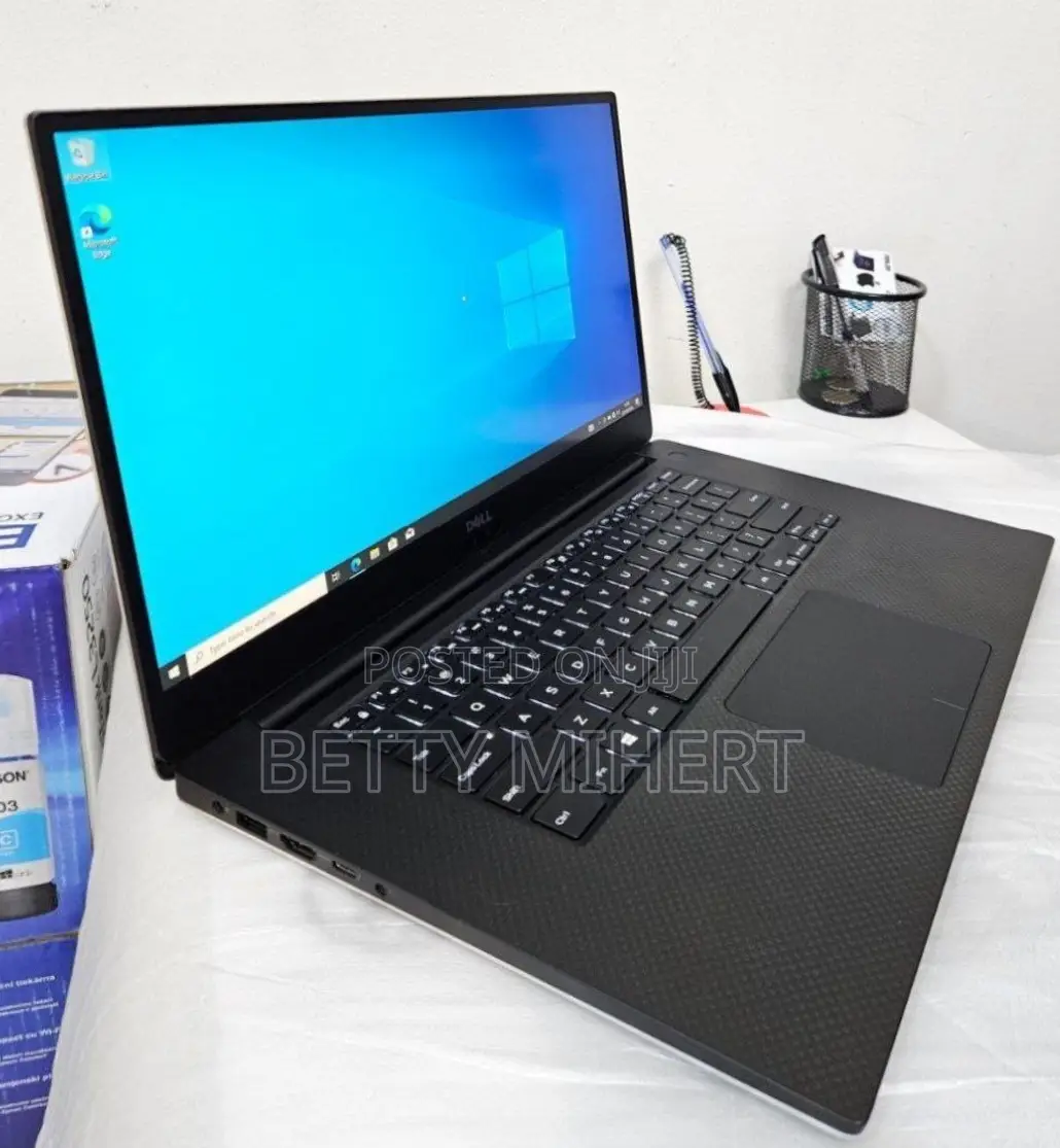 New Laptop Dell Precision 5540 16GB Intel Core I9 SSD 512GB