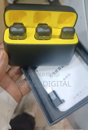 Photo - Portable Self-Charging Wireless Mic | Neck Mic