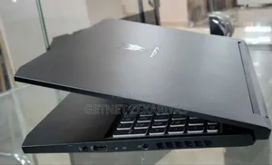 New Laptop Acer Predator Triton 300 16GB Intel Core I7 SSD 512GB