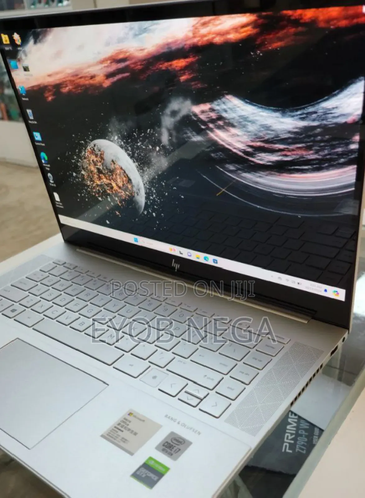 New Laptop HP Envy X2 16GB Intel Core I7 SSD 1T