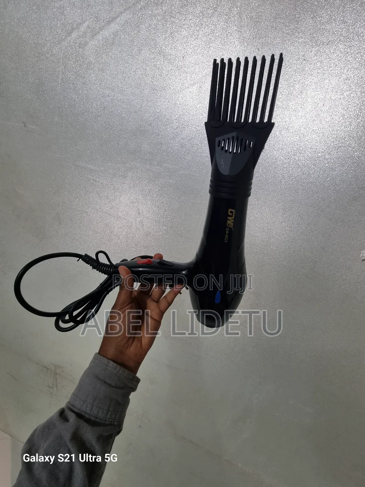 Hair Dryer With Comb