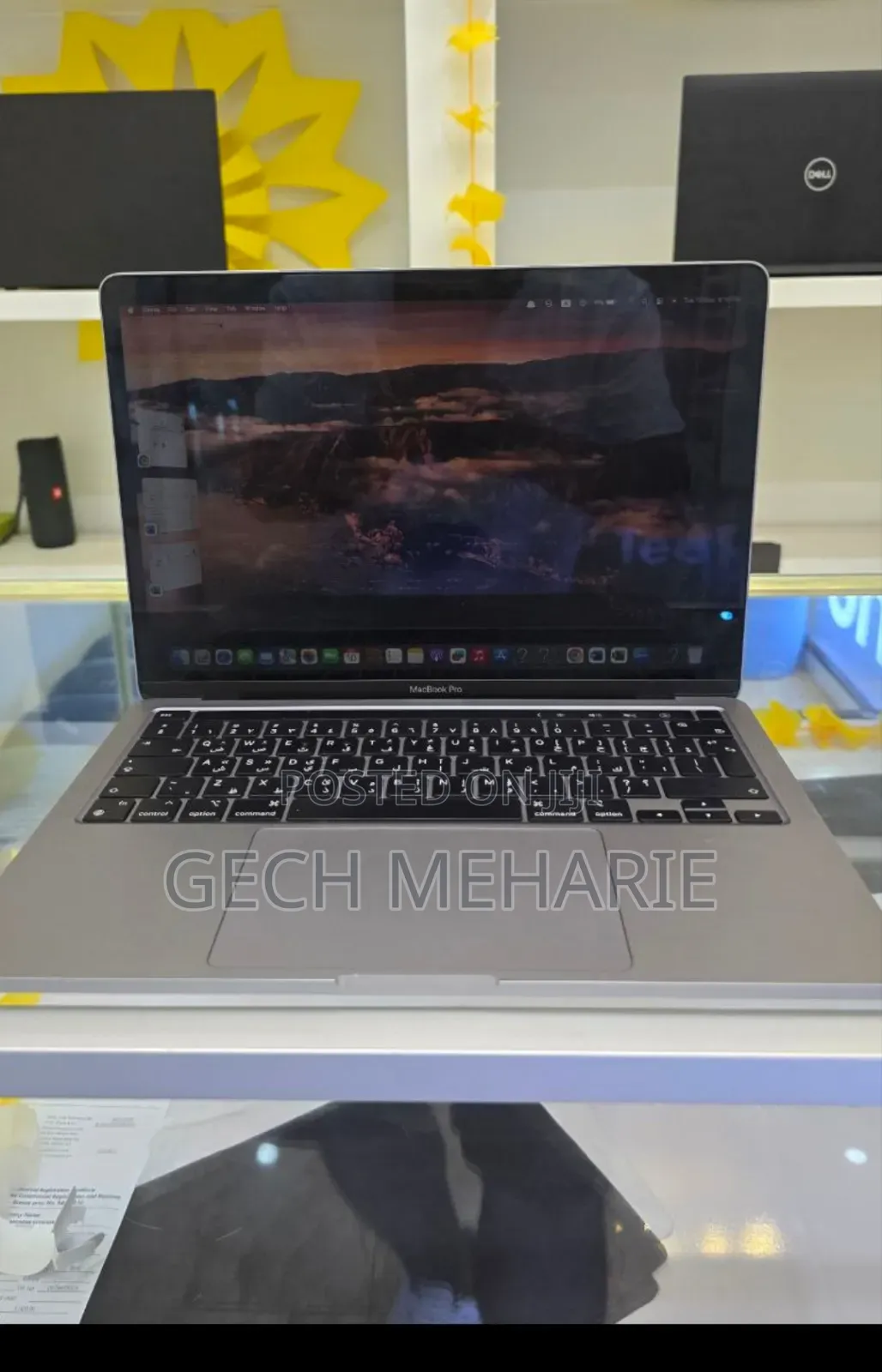 New Laptop Apple MacBook Air 2020 M1 8GB Apple M1 Pro SSD 256GB