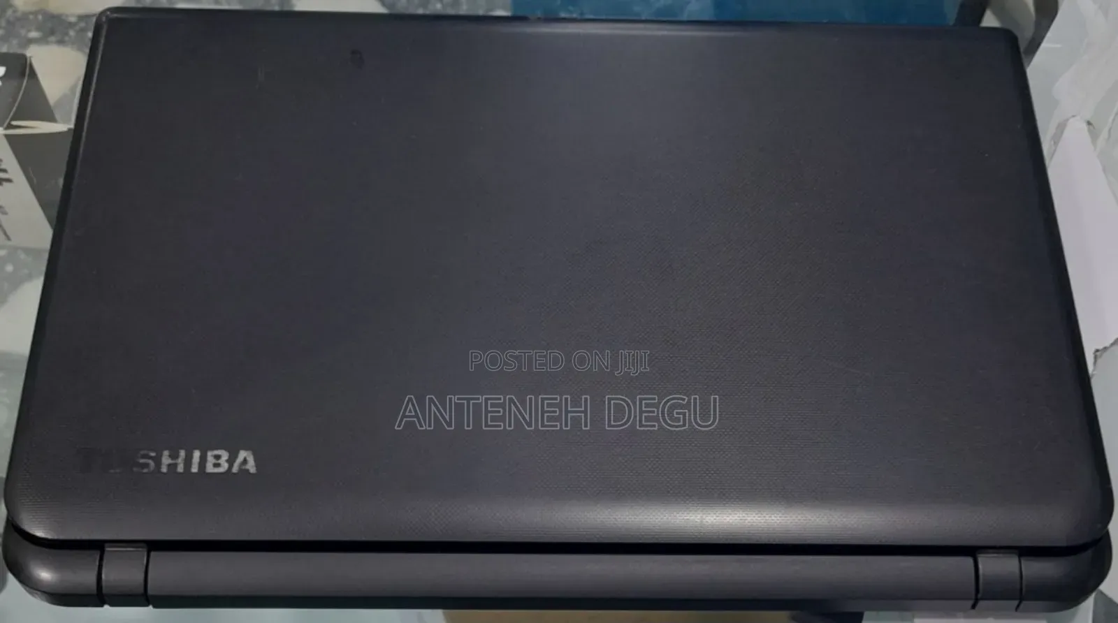 Laptop Toshiba Satellite C850 4GB Intel Core 2 Quad SSD 500GB