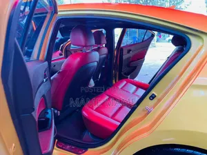 Hyundai Avante 2017 Yellow