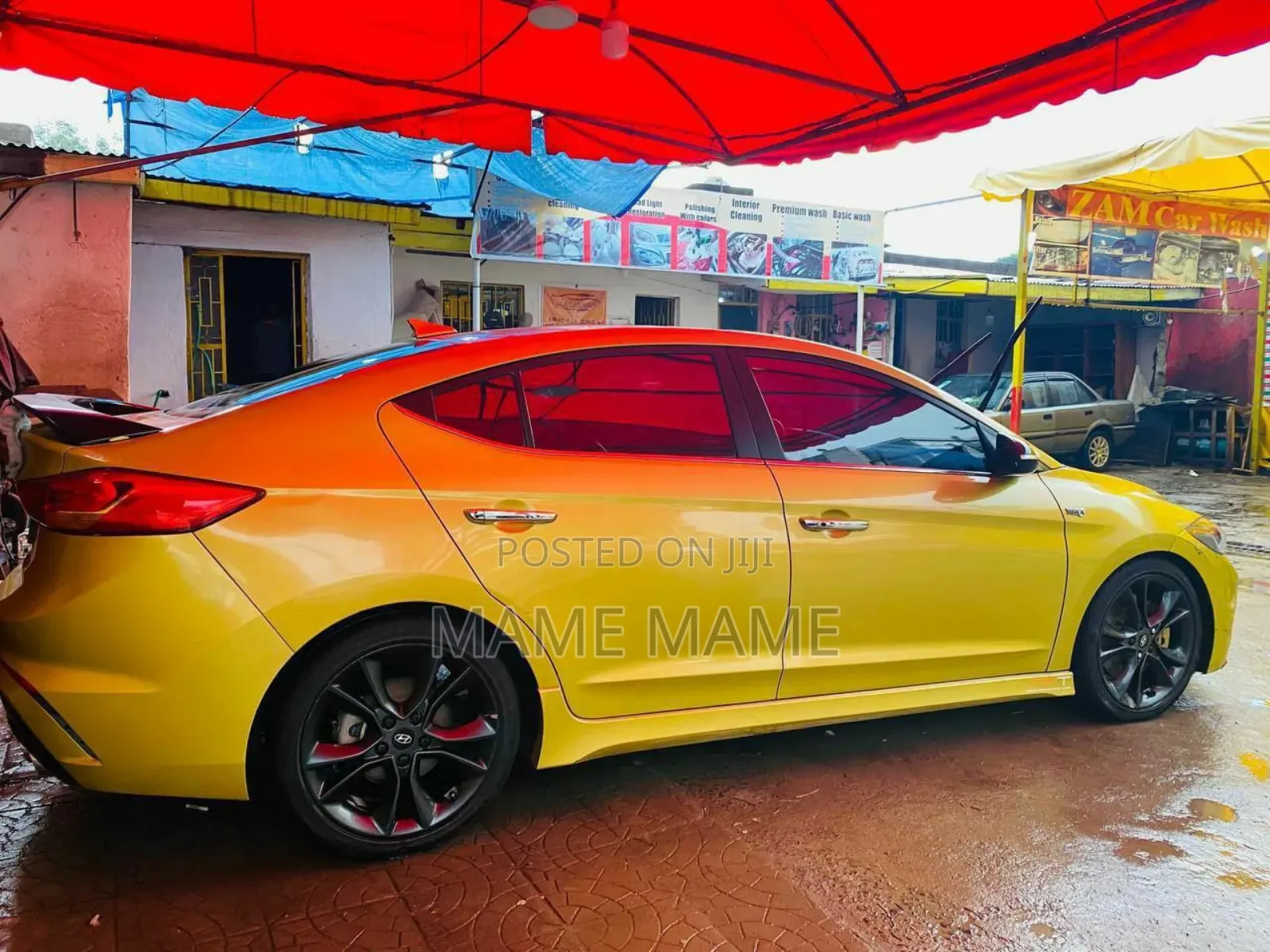 Hyundai Avante 2017 Yellow