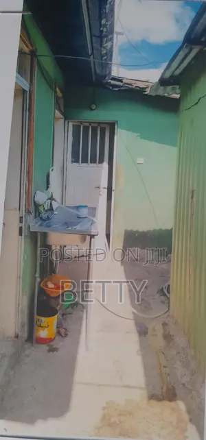 Furnished 3bdrm House in Akaky Kaliti for sale