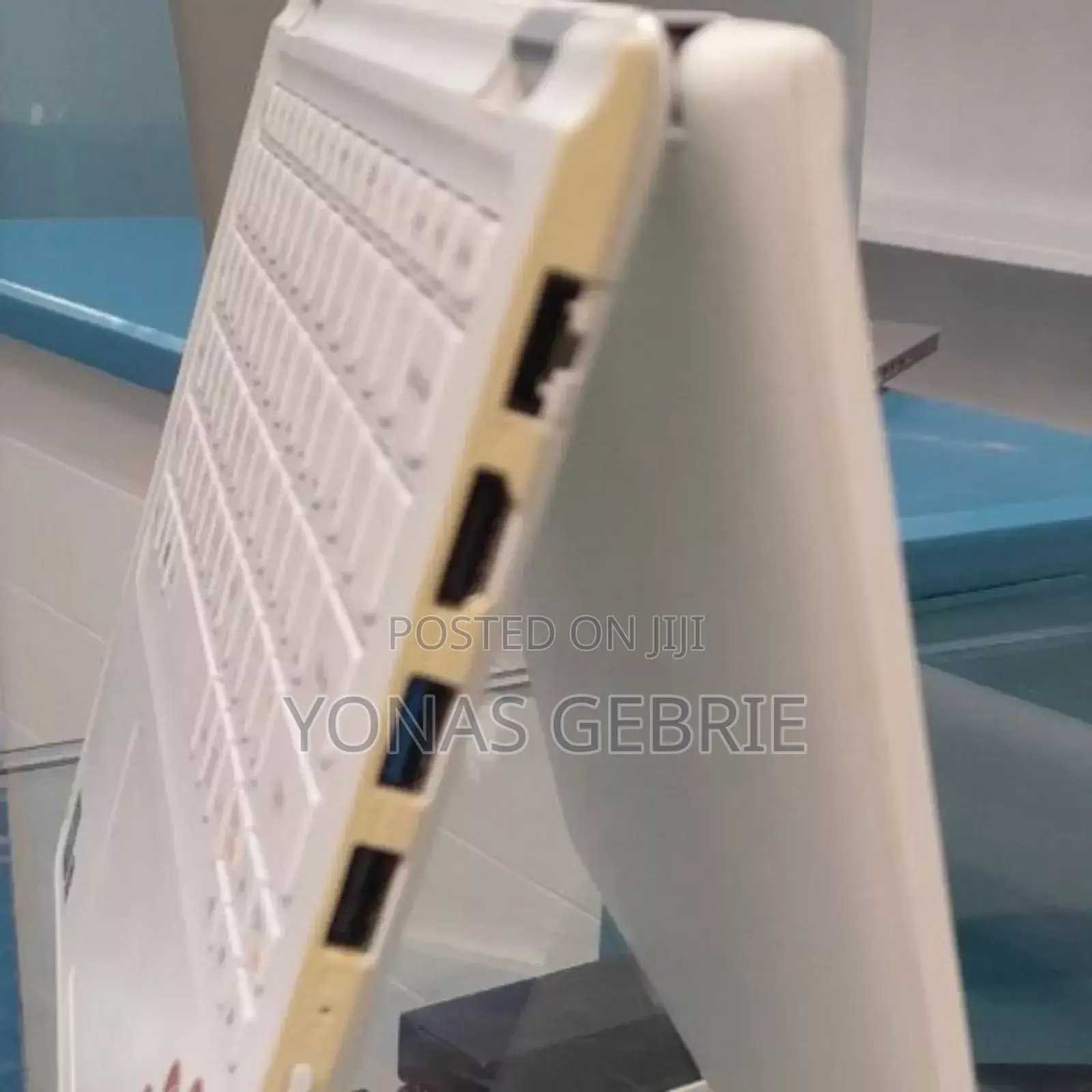 New Laptop Lenovo ThinkPad Yoga 4GB Intel Core 2 Duo SSD 320GB