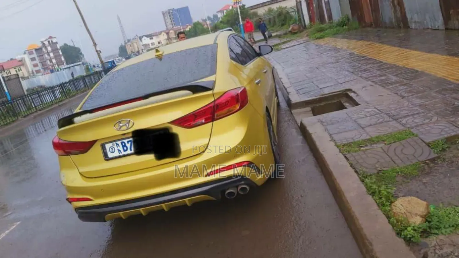 Hyundai Avante 2016 Yellow