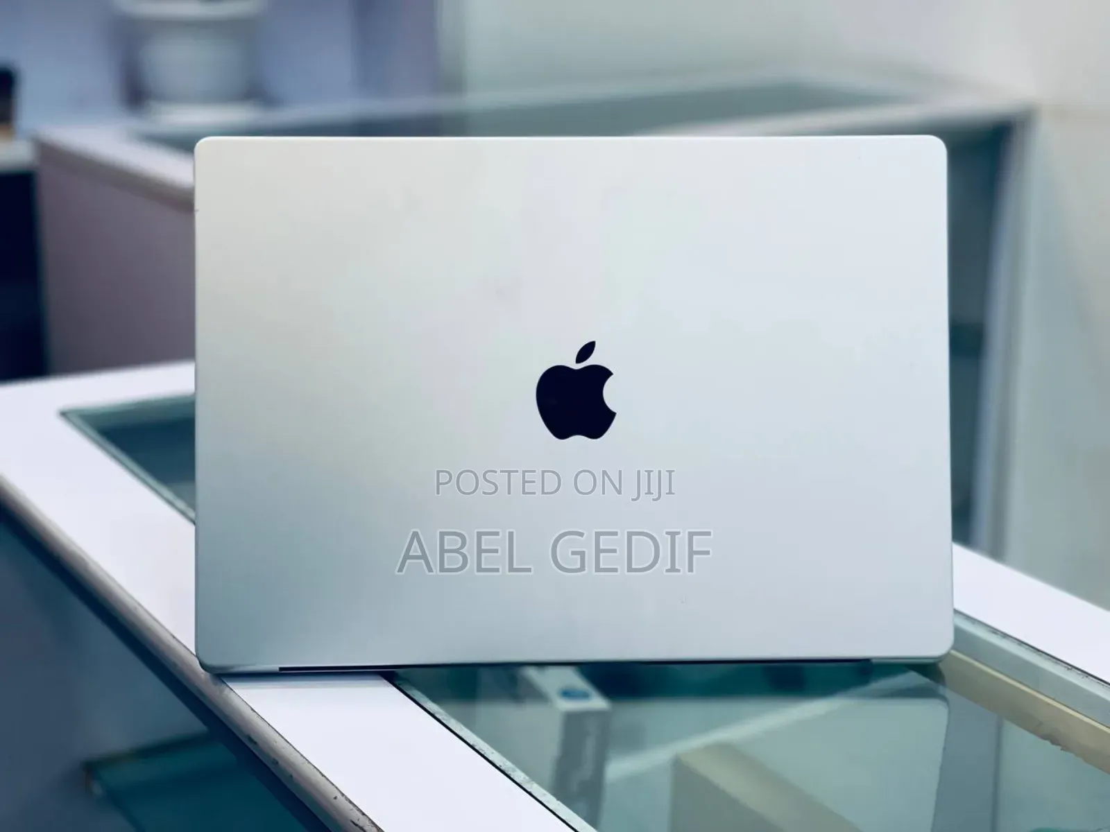 New Laptop Apple MacBook Pro 2021 M1 16GB Intel Core I7 SSD 1T