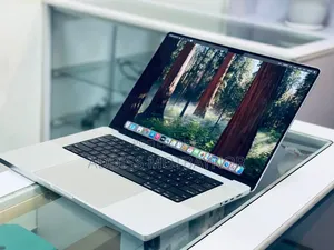 Photo - New Laptop Apple MacBook Pro M1 16GB Apple M1 Pro SSD 1T