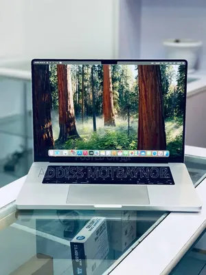 New Laptop Apple MacBook Pro M1 16GB Apple M1 Pro SSD 1T