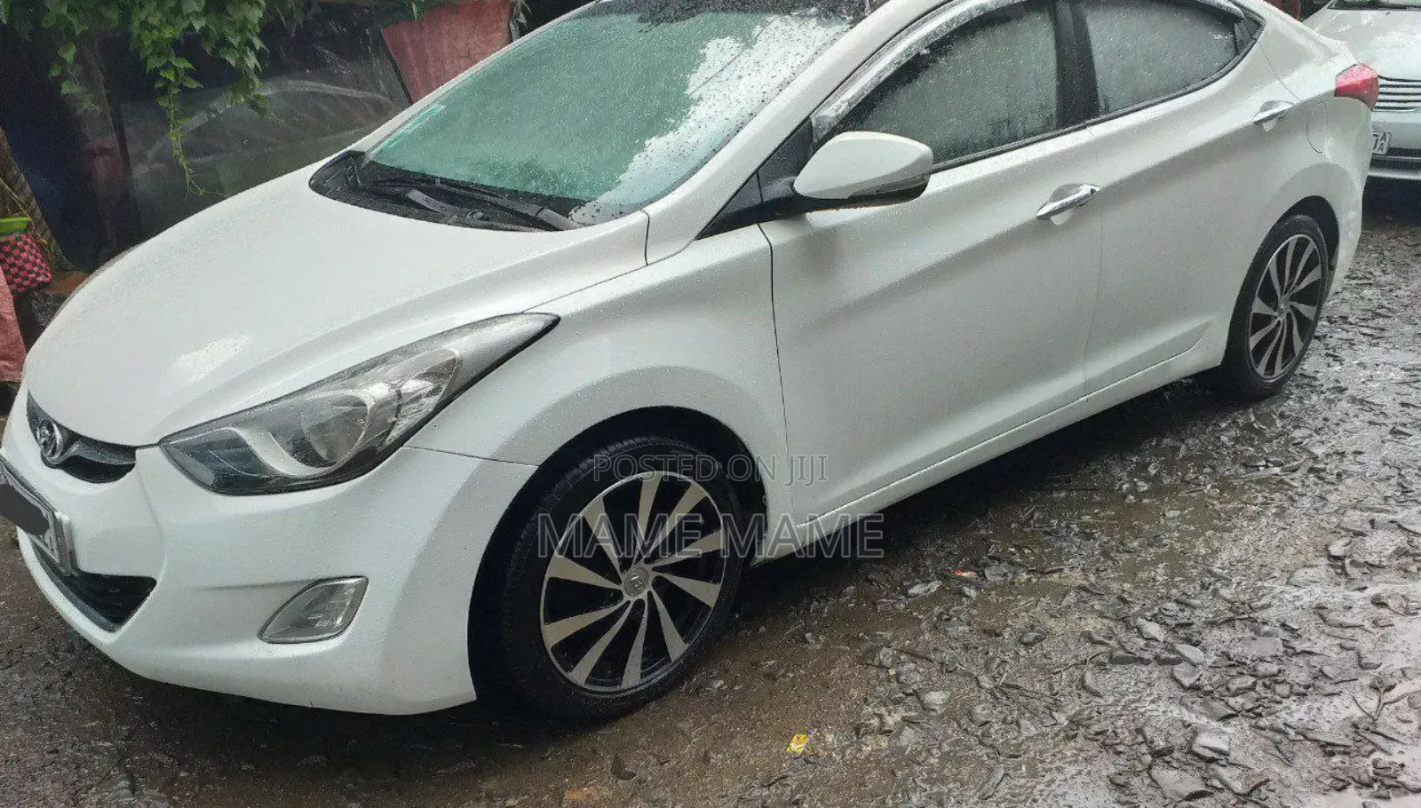 Hyundai Avante 2012 White
