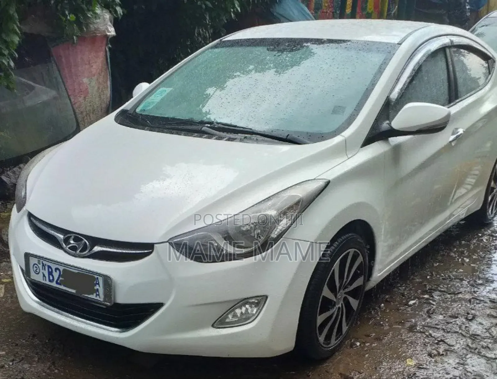 Hyundai Avante 2012 White