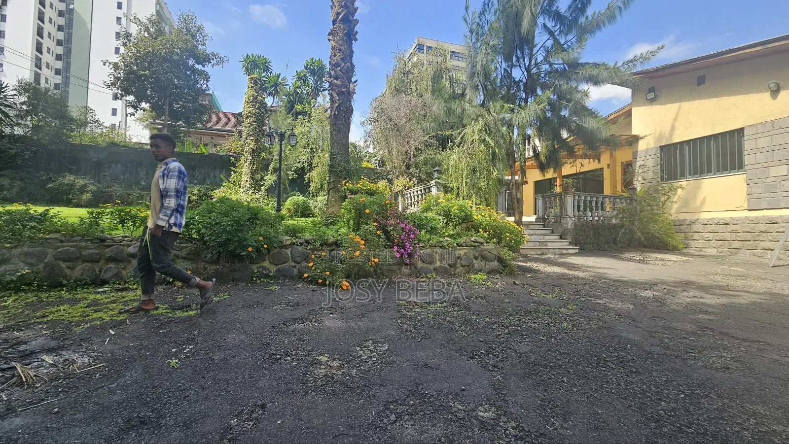 3bdrm House in Bole for rent