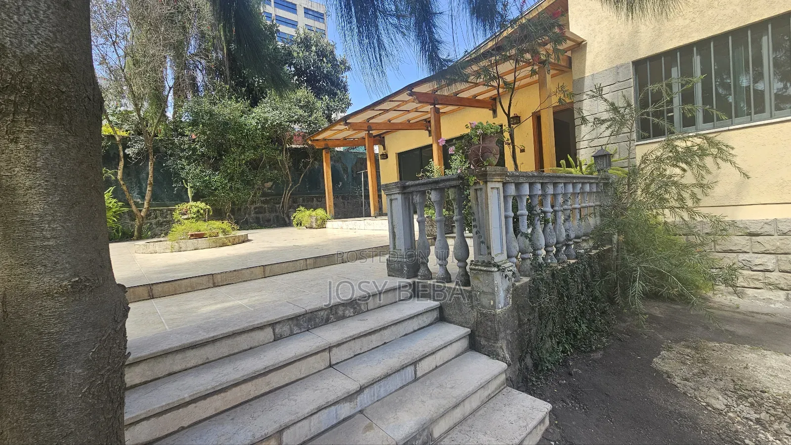 3bdrm House in Bole for rent