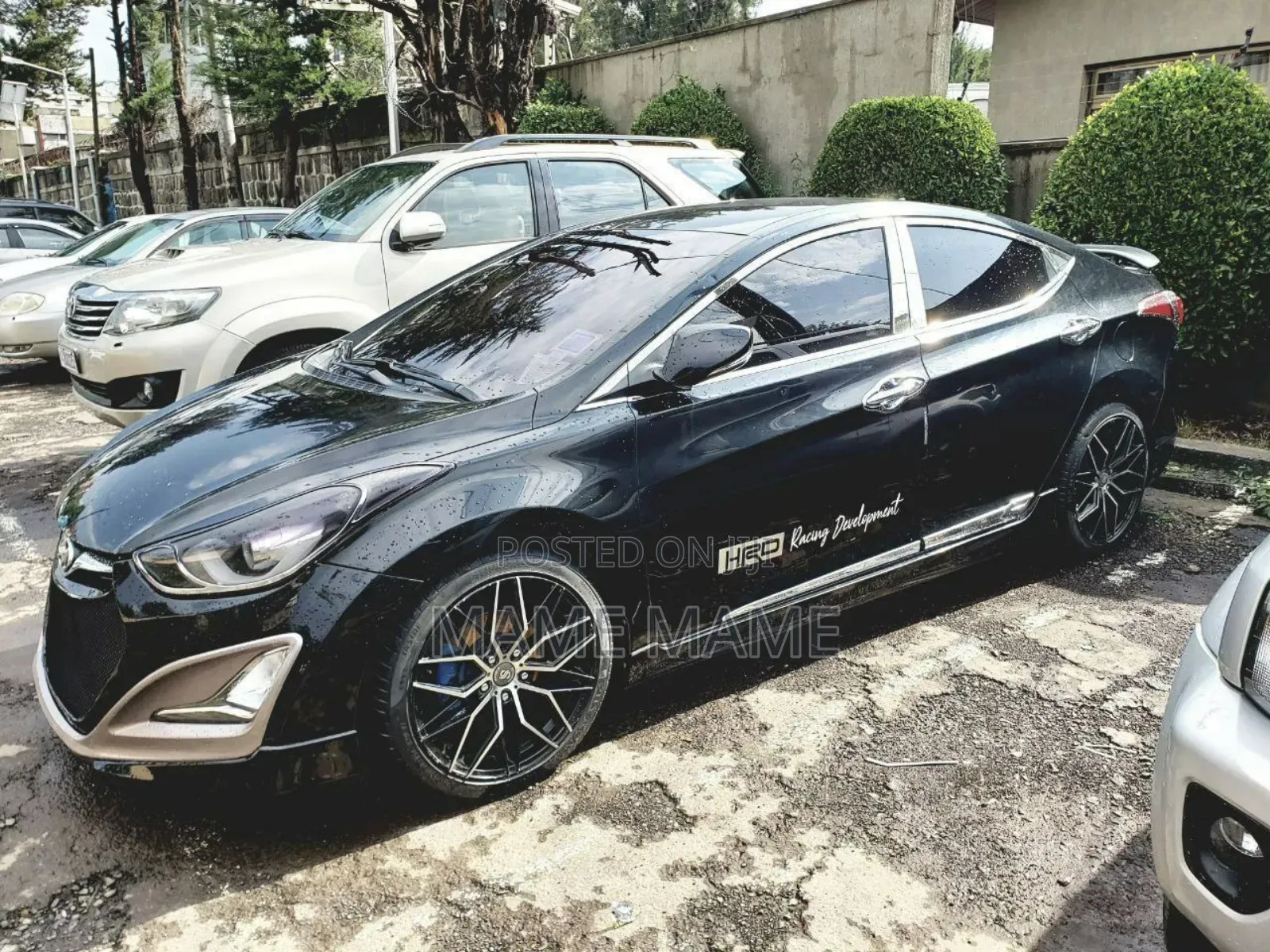 Hyundai Avante 2015 Black