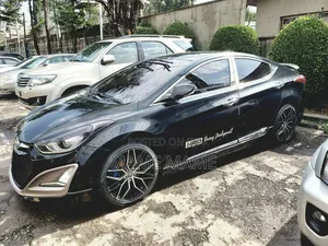 Hyundai Avante 2015 Black