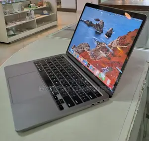 New Laptop Apple MacBook Pro 2020 16GB Intel Core I5 SSD 512GB