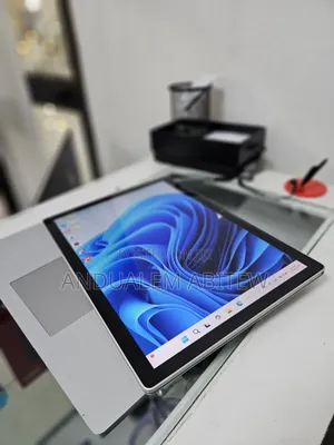 Photo - New Laptop Microsoft Surface Book 3 32GB Intel Core I7 SSD 512GB