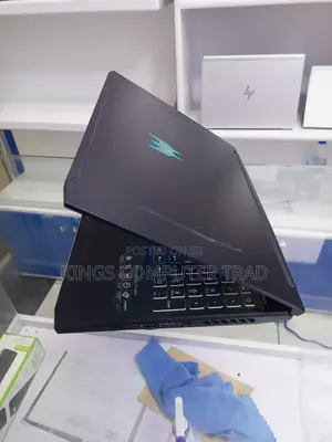 New Laptop Acer Predator 17 X 16GB Intel Core I9 SSD 512GB