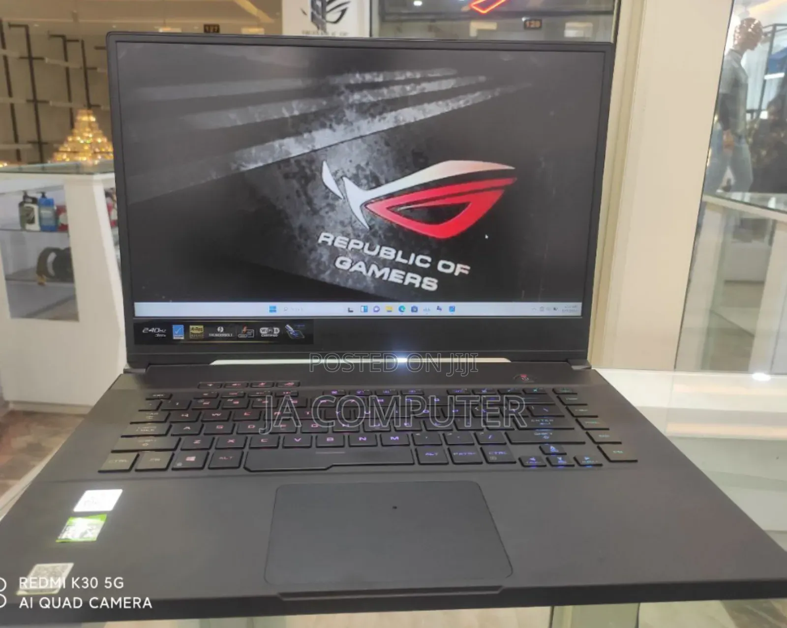 New Laptop Asus ROG Zephyrus G15 16GB Intel Core I7 SSD 512GB