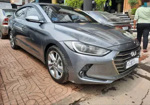 Hyundai Avante 2017 Gray