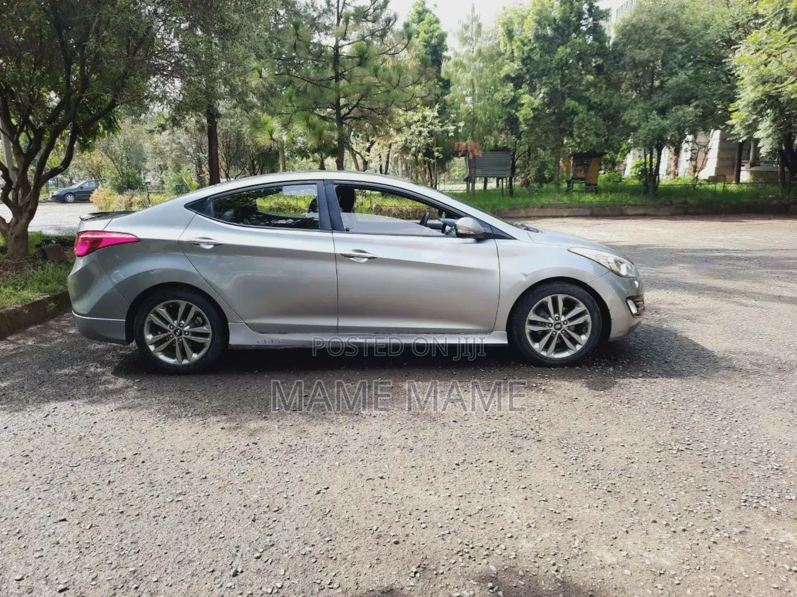 Hyundai Avante 2011 Gray