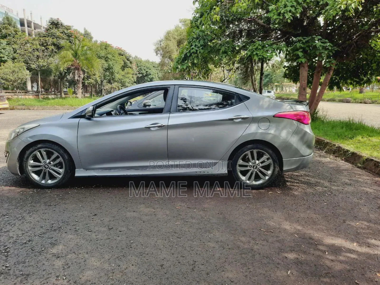 Hyundai Avante 2011 Gray