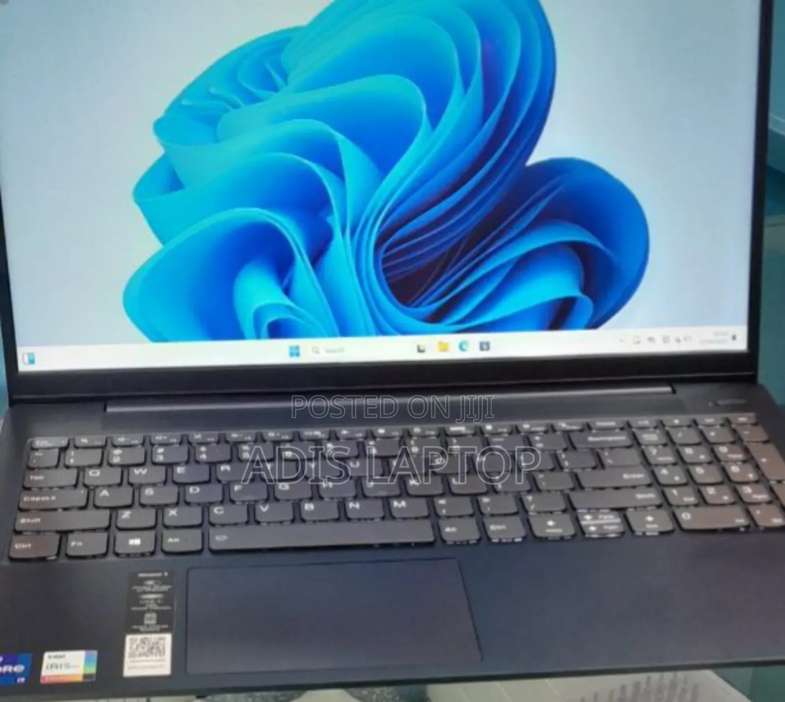 New Laptop Lenovo Flex 5 12GB Intel Core I7 SSD 512GB