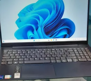 New Laptop Lenovo Flex 5 12GB Intel Core I7 SSD 512GB