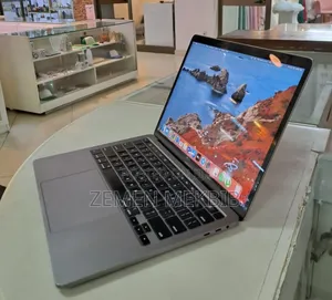 New Laptop Apple MacBook Pro 2020 16GB Intel Core I5 SSD 512GB