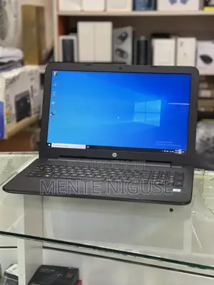 Photo - Laptop HP 4GB Intel Core I3 HDD 1T