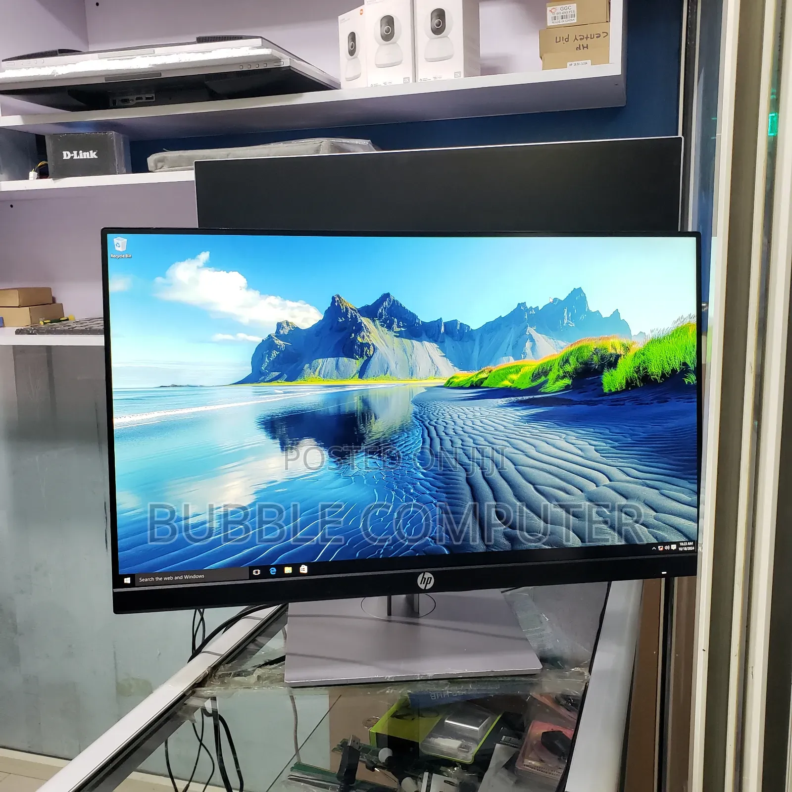 HP 24 Frameless PLUS Built in Speaker