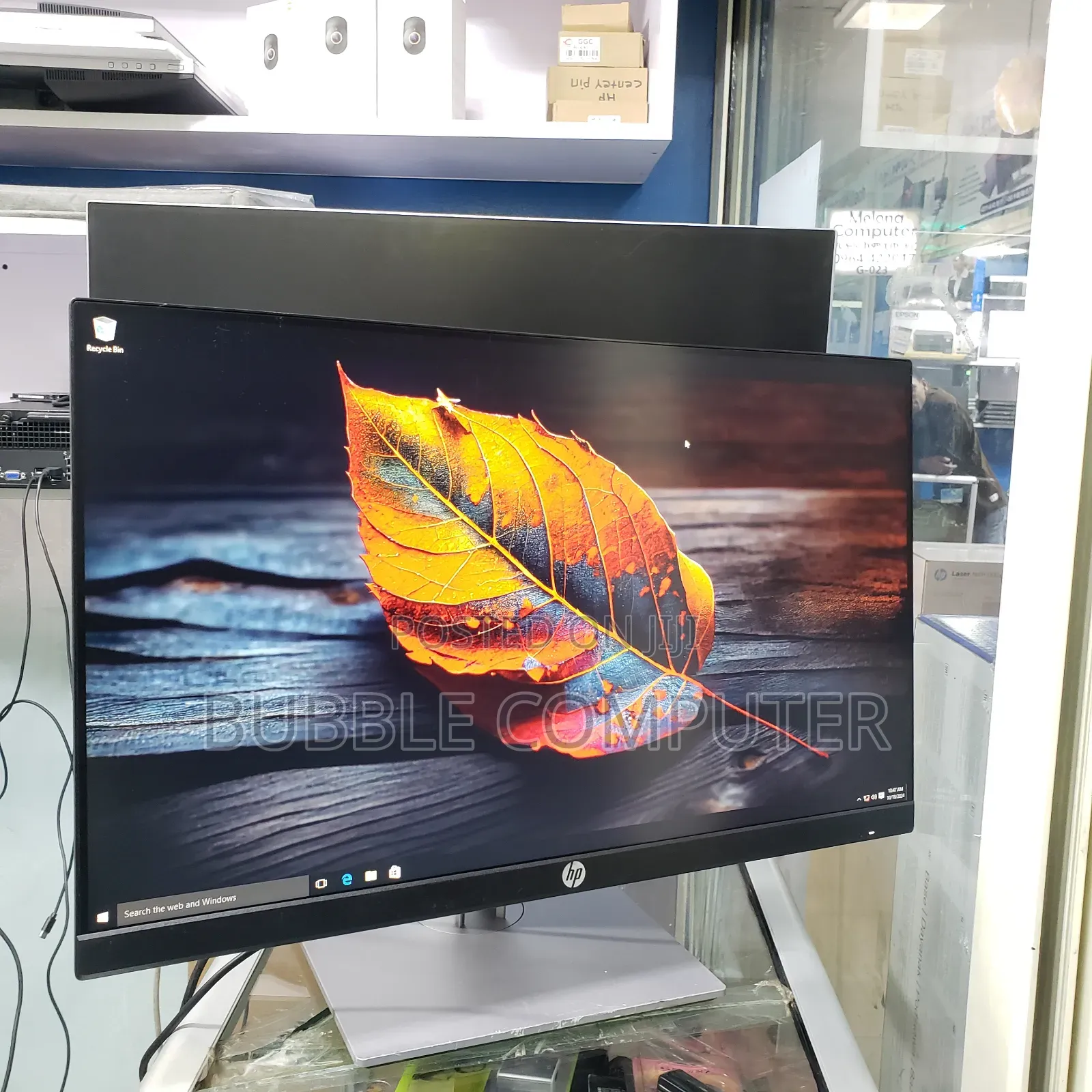 HP 24 Frameless PLUS Built in Speaker