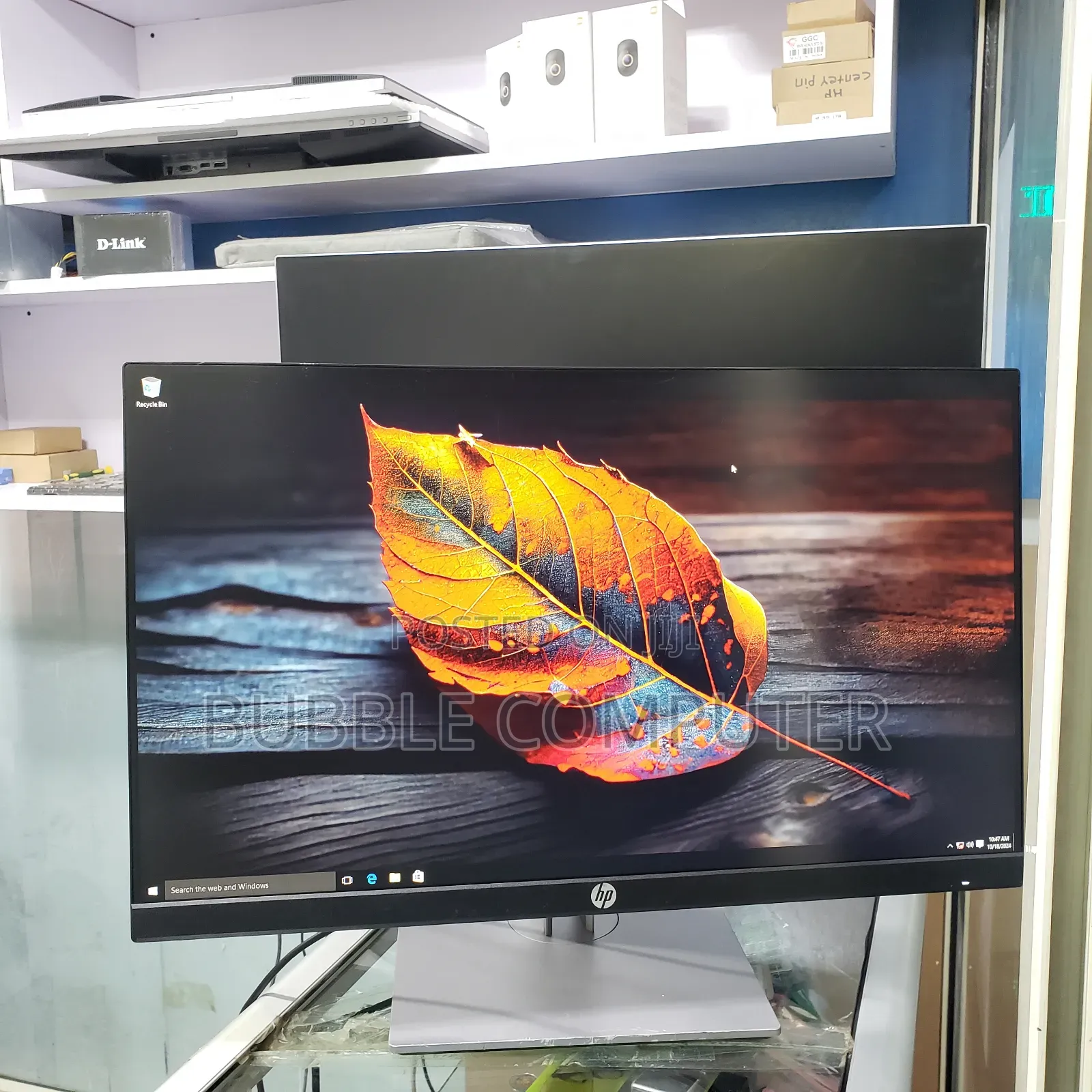 HP 24 Frameless PLUS Built in Speaker