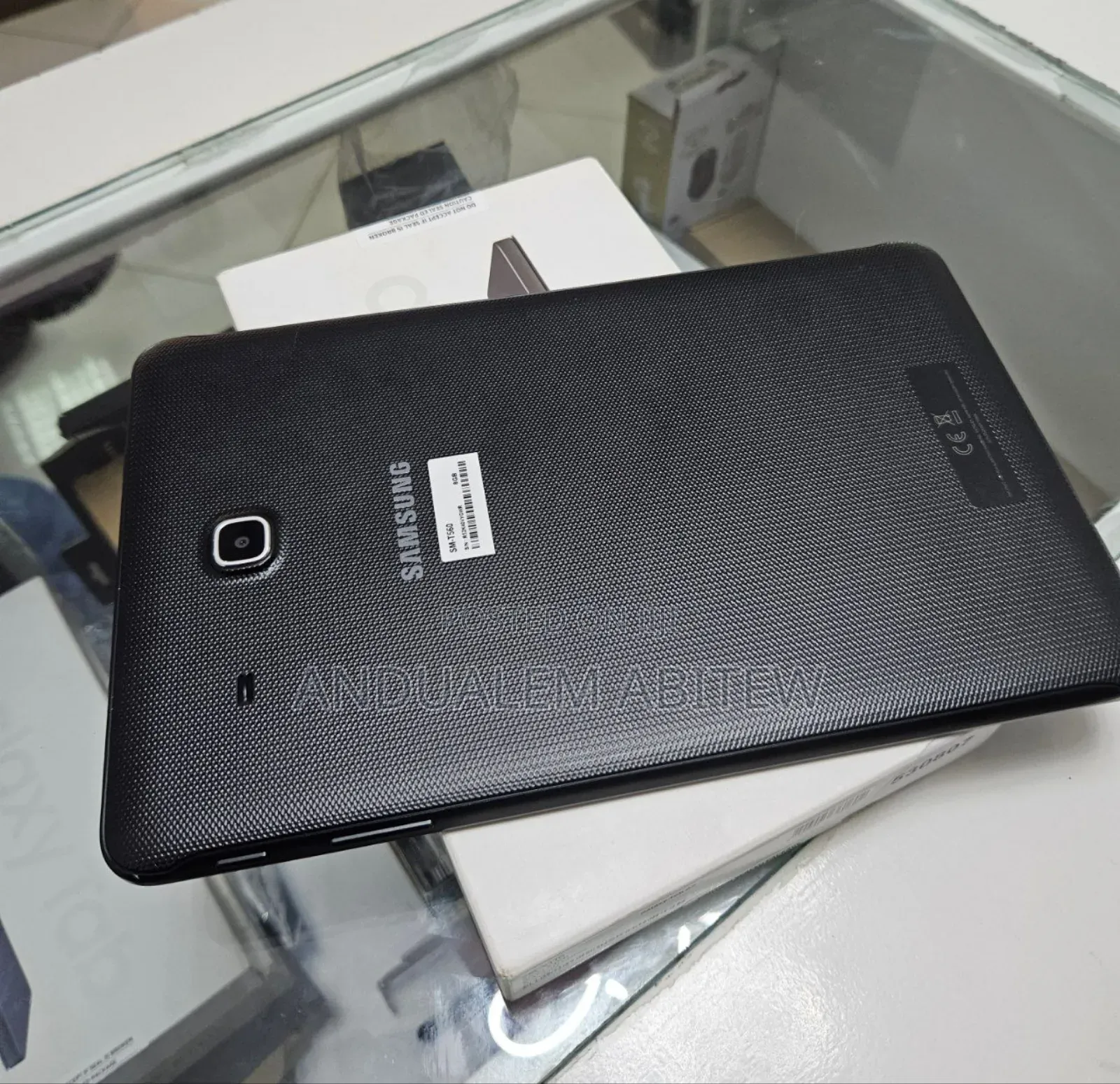 New Samsung Galaxy Tab E SM-T561 64 GB Gray