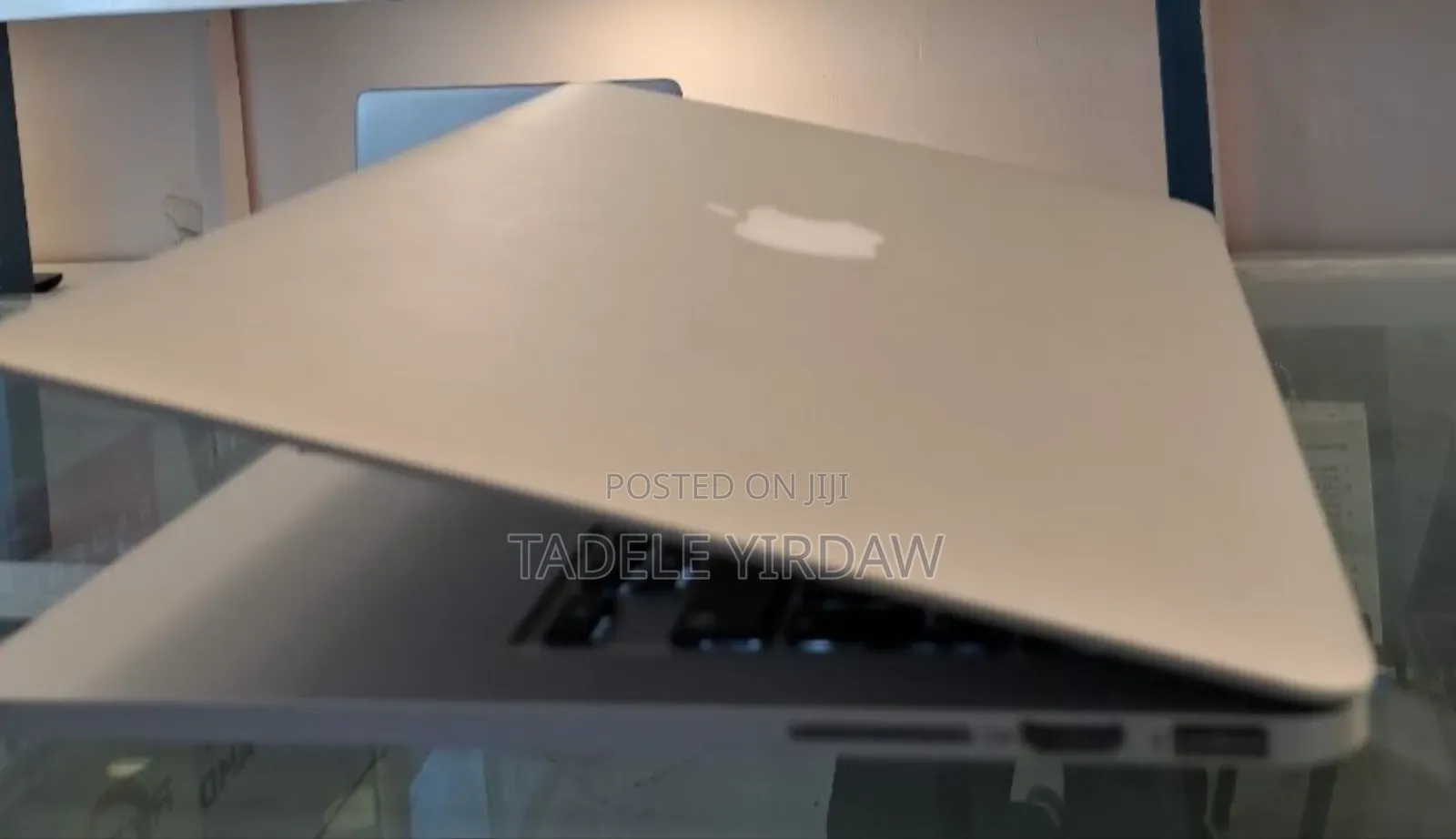 Laptop Apple MacBook Pro 2015 8GB Intel Core I5 SSD 256GB