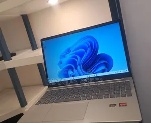 New Laptop HP Stream Notebook 8GB AMD Ryzen 5 SSD 512GB