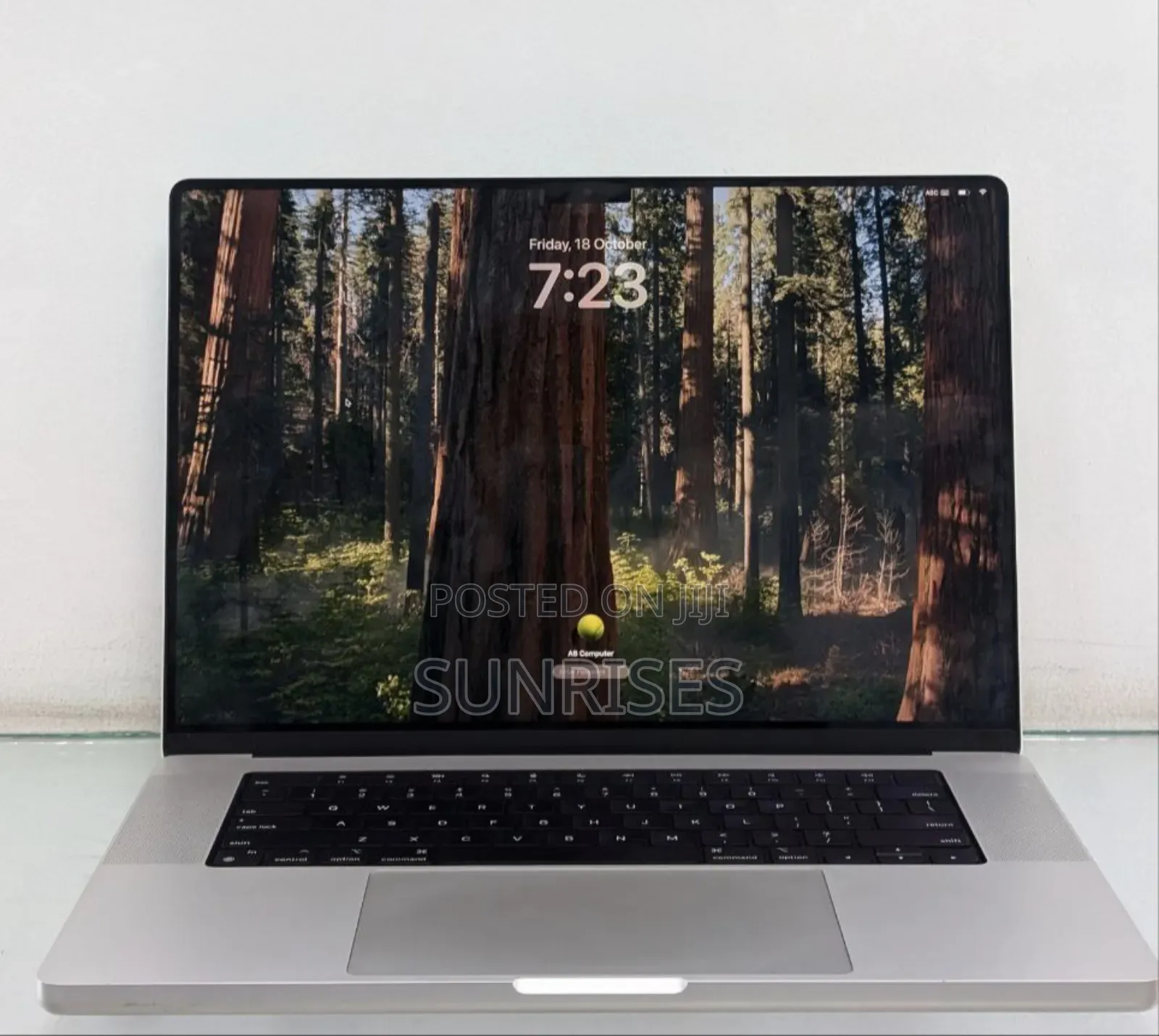 New Laptop Apple MacBook Pro 2021 M1 16GB Apple M1 SSD 1T