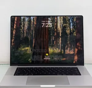 Photo - New Laptop Apple MacBook Pro 2021 M1 16GB Apple M1 Pro SSD 1T