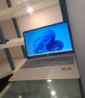 New Laptop HP Stream Notebook 8GB AMD Ryzen 5 SSD 512GB